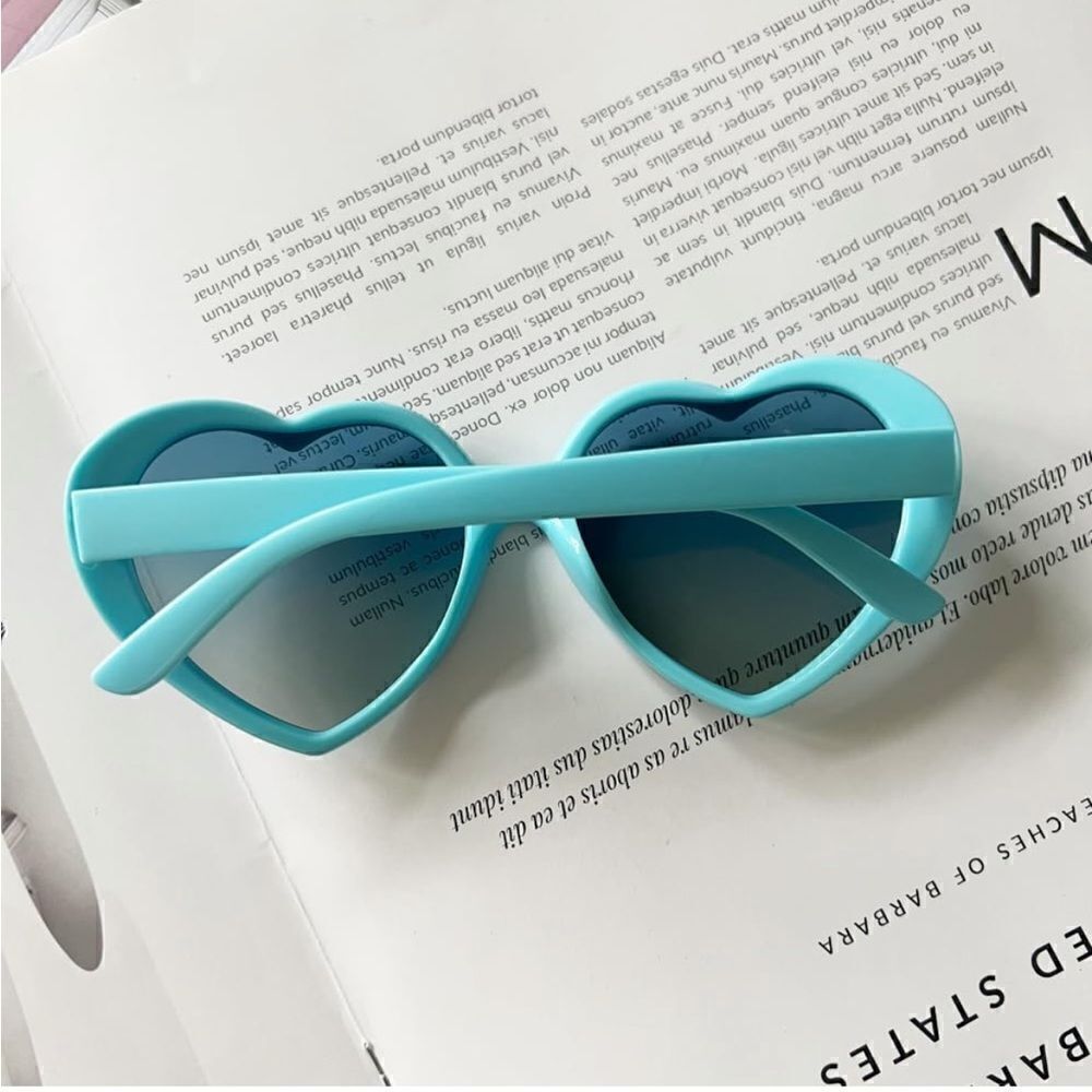 True Love Sunnies heart sunglasses glasses ❤️
